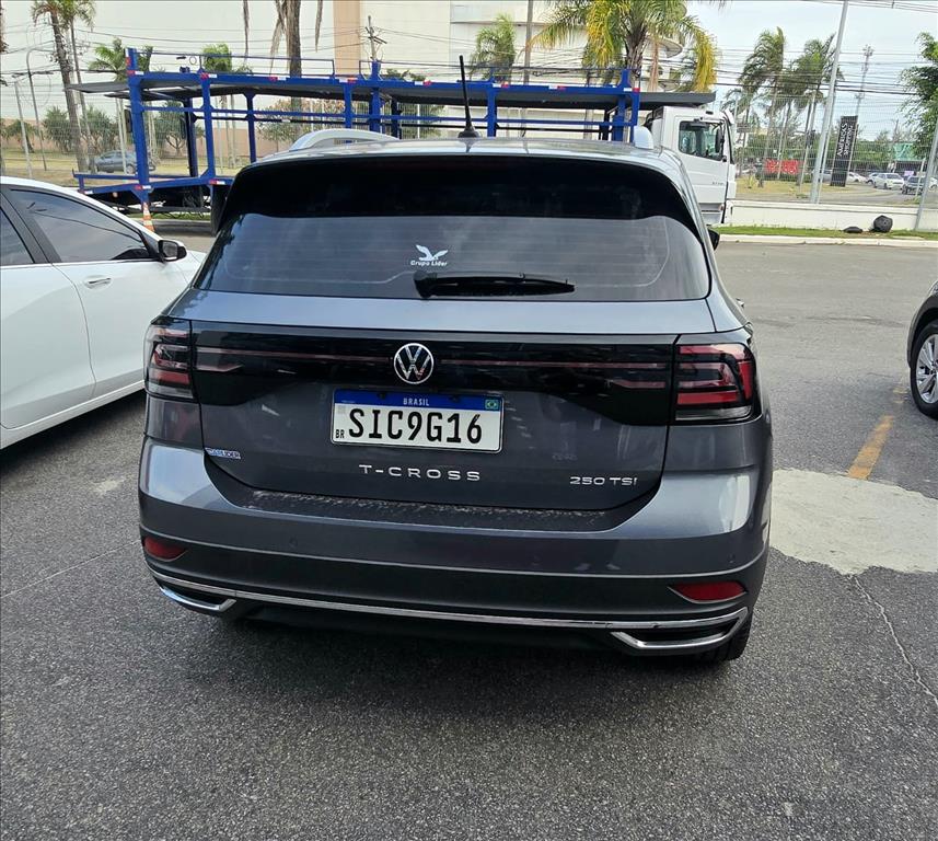 T-CROSS 1.4 250 TSI TOTAL FLEX HIGHLINE AUTOMÁTICO3