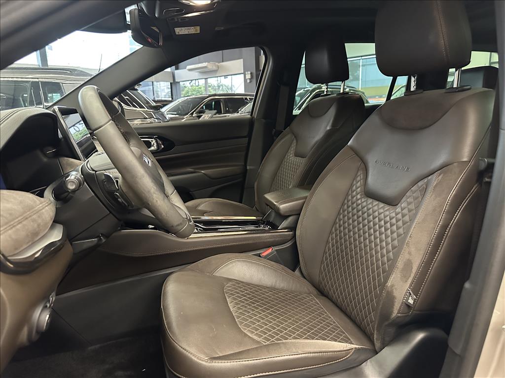 COMMANDER 1.3 T270 TURBO FLEX OVERLAND AT66