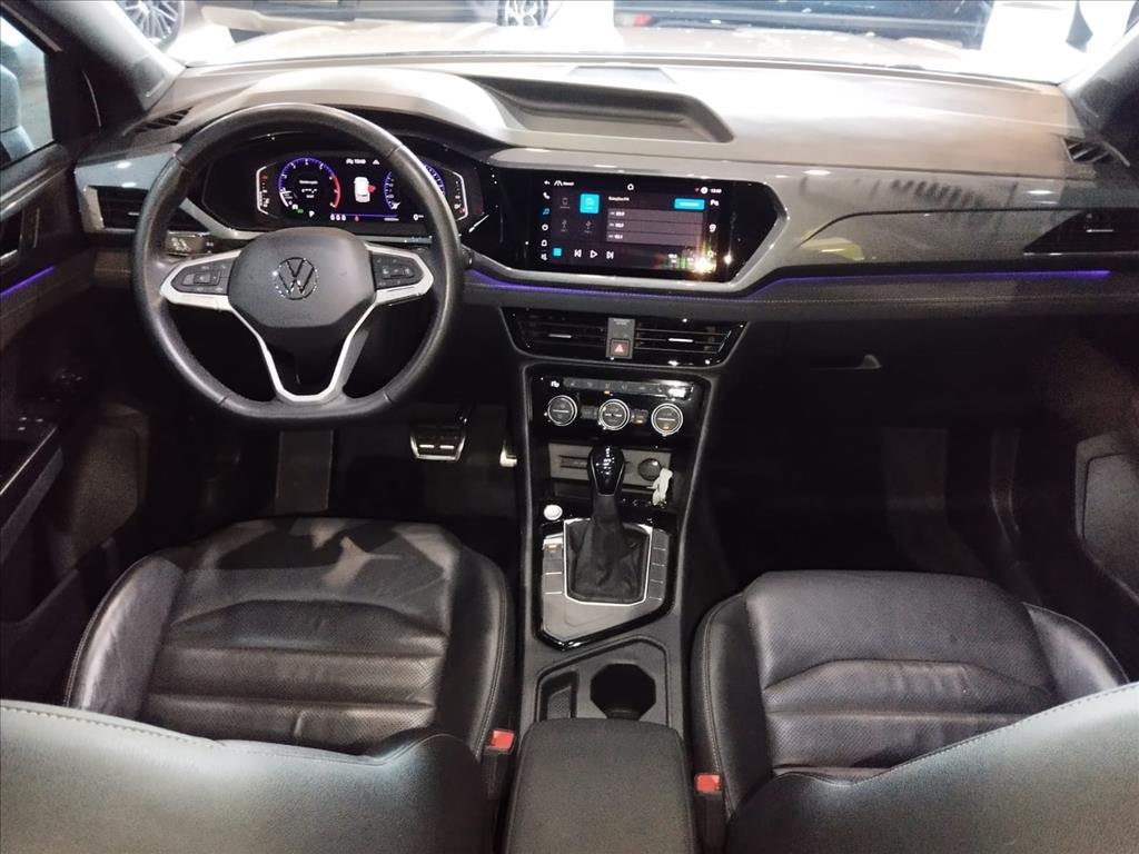 TAOS 1.4 250 TSI TOTAL FLEX HIGHLINE AUTOMÁTICO9