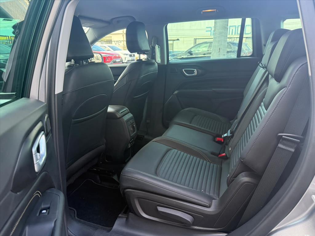 COMMANDER 1.3 T270 TURBO FLEX LONGITUDE AT64