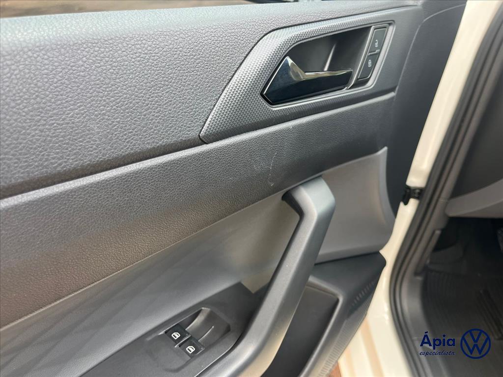 POLO 1.0 MPI TRACK MANUAL9