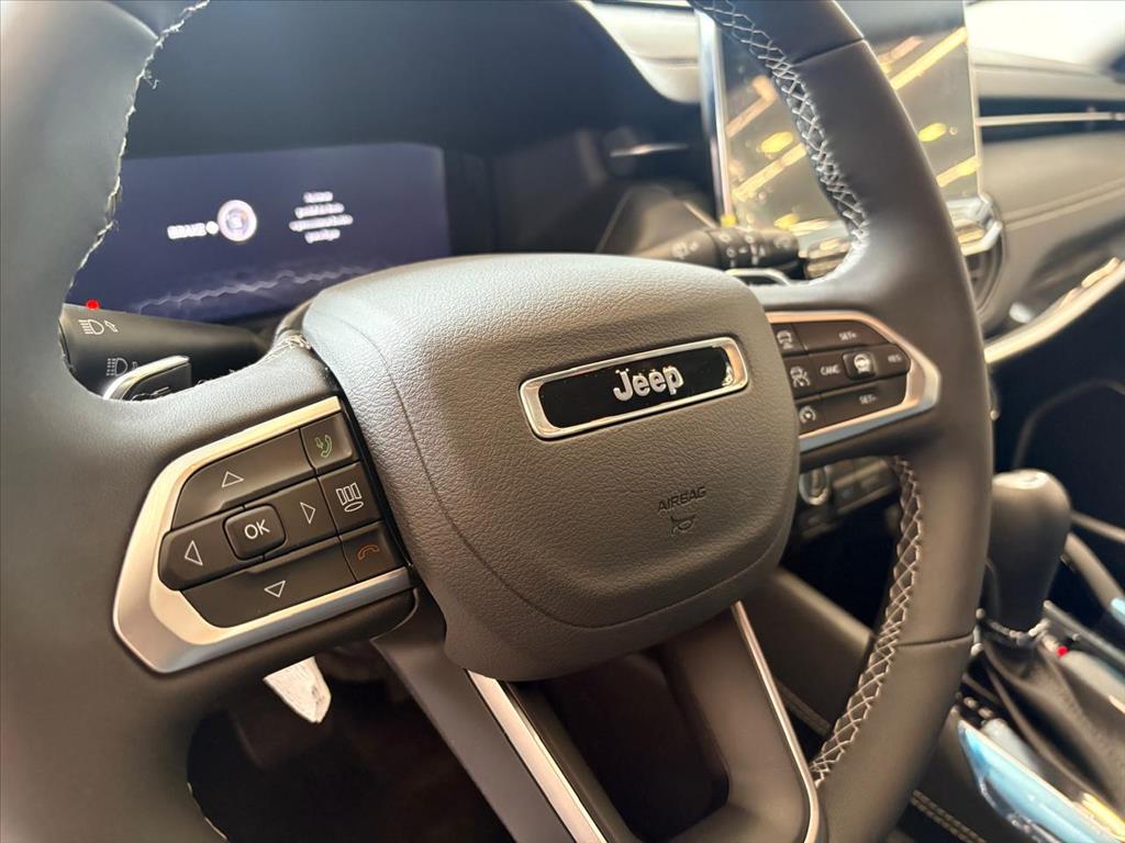 COMMANDER 1.3 T270 TURBO FLEX LONGITUDE AT69