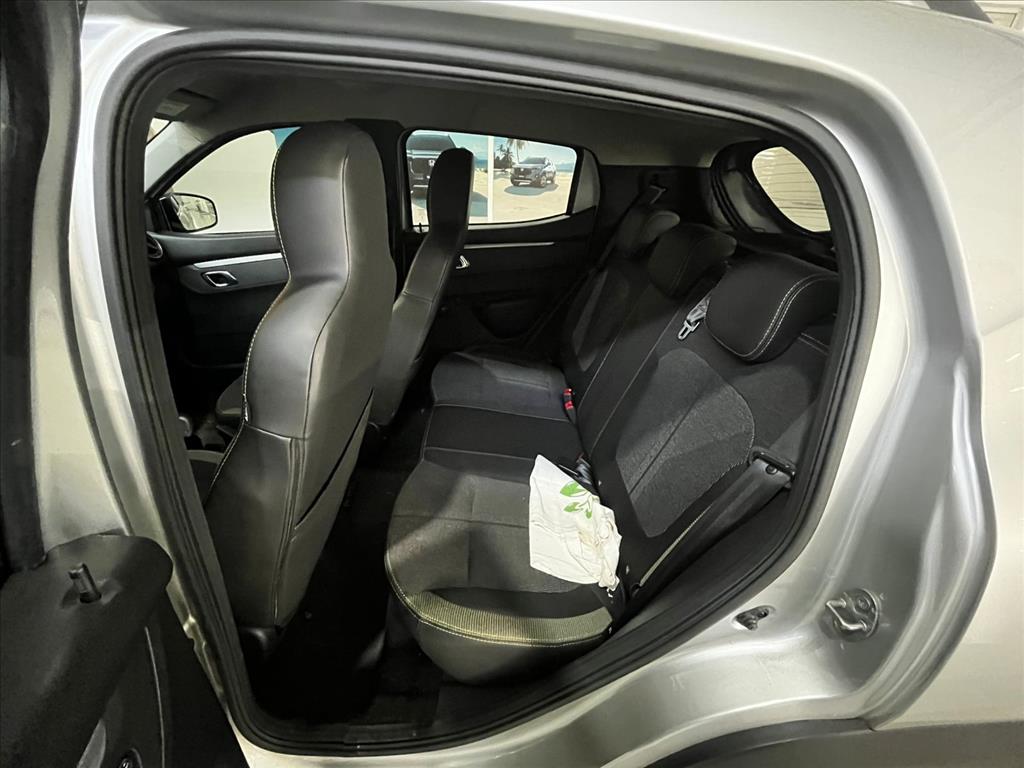 KWID 1.0 12V SCE FLEX OUTSIDER MANUAL6