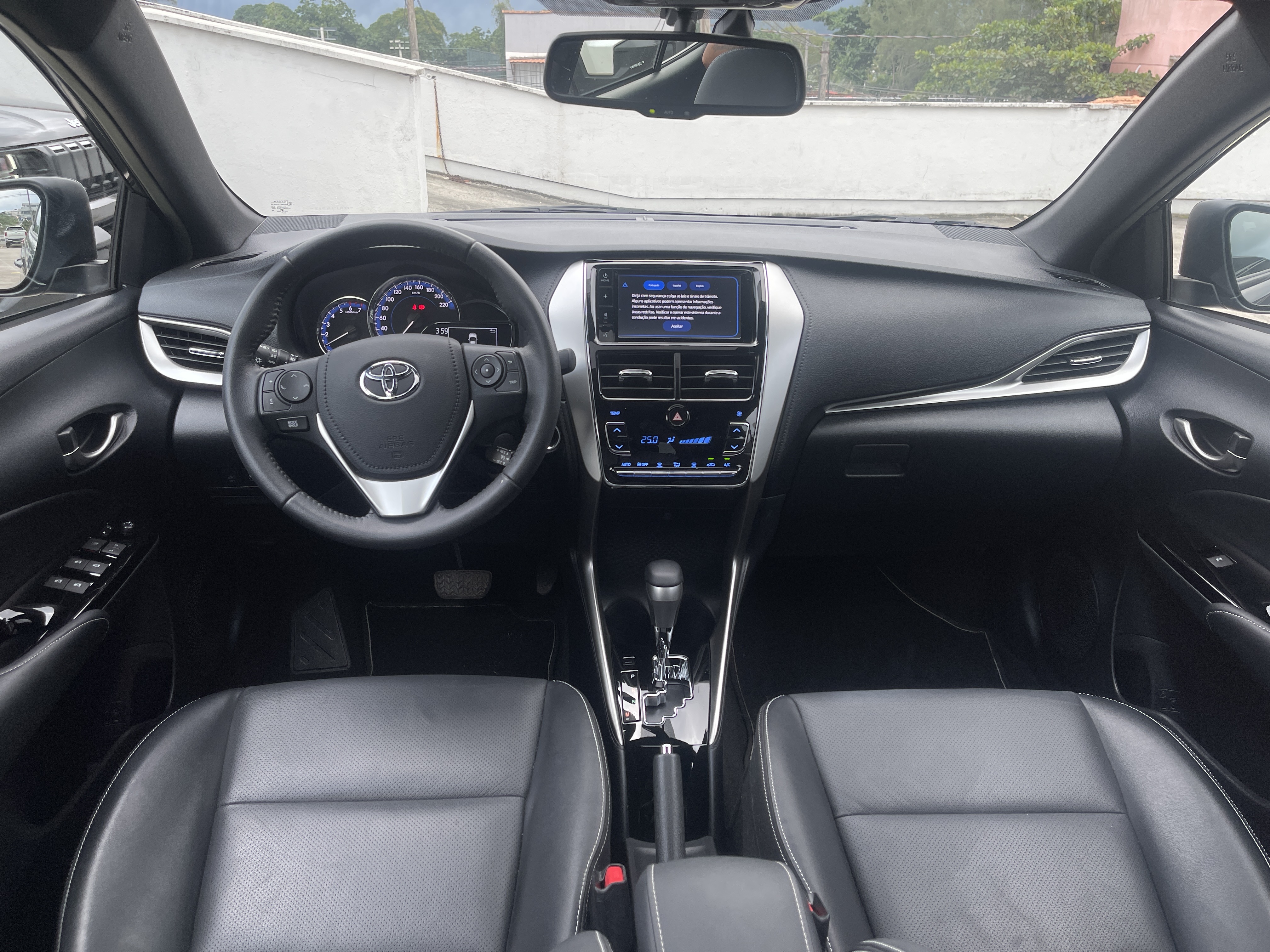 YARIS 1.5 16V FLEX XLS CONNECT MULTIDRIVE10
