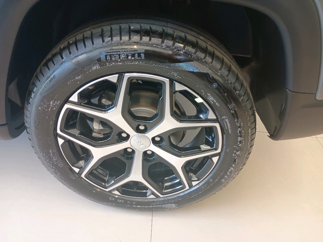 COMPASS 1.3 T270 TURBO FLEX LONGITUDE AT61