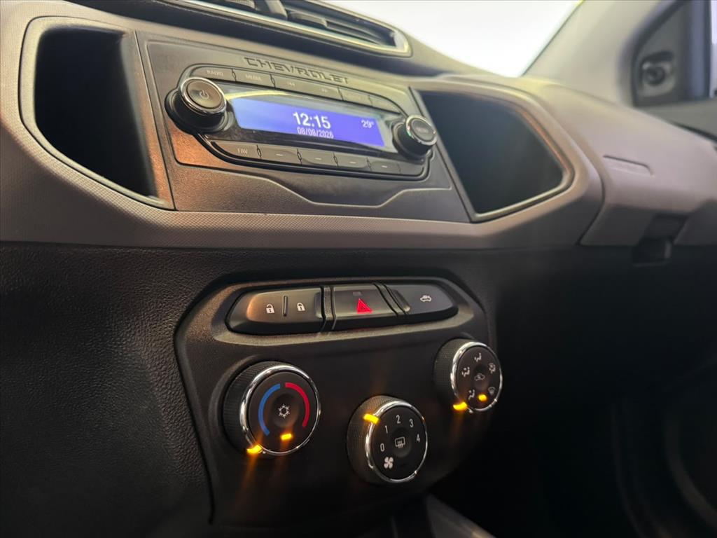 ONIX 1.0 MPFI LT 8V FLEX 4P MANUAL10