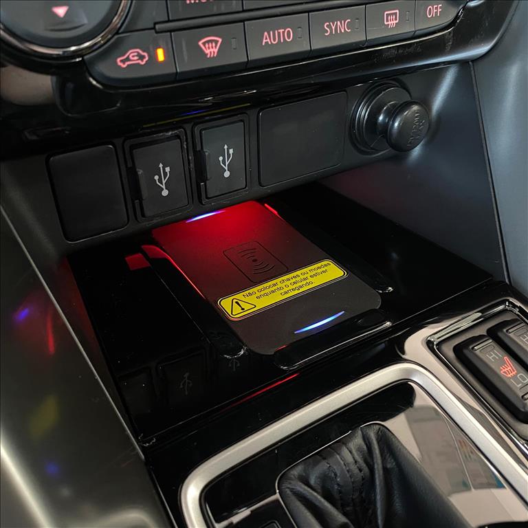 Mitsubishi-ECLIPSE CROSS-1.5 MIVEC TURBO GASOLINA HPE-S BLACK S-AWC CVT