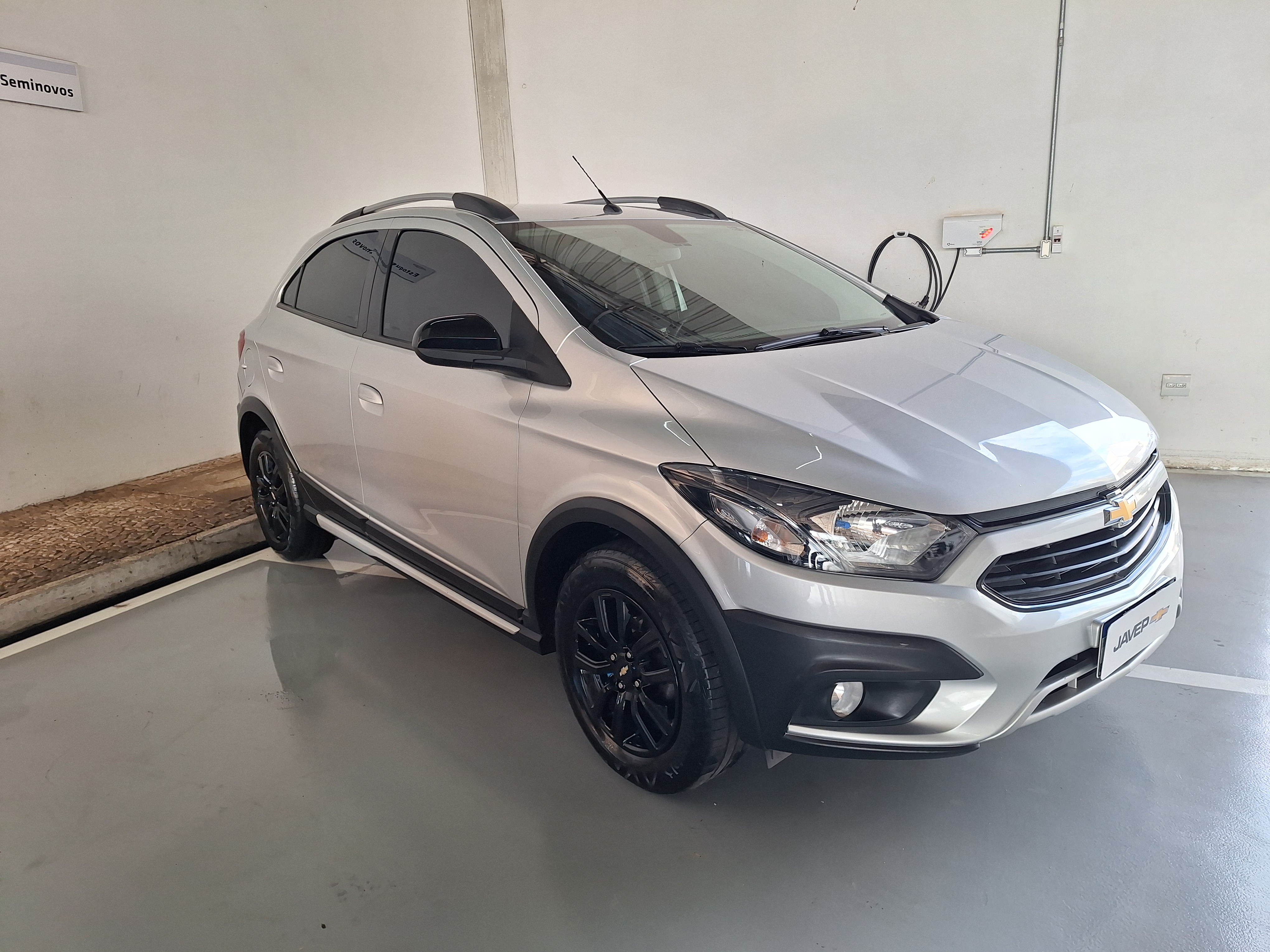 GM - Chevrolet-ONIX-1.4 MPFI ACTIV 8V FLEX 4P AUTOMÁTICO