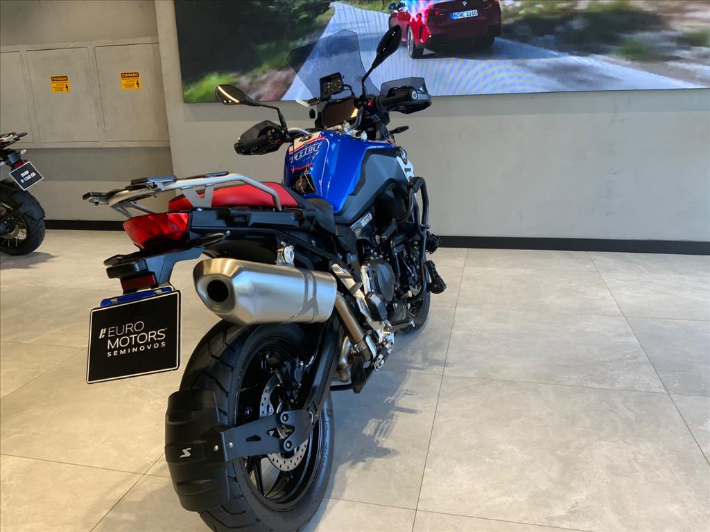 BMW Motorrad-F-800 GS PLUS