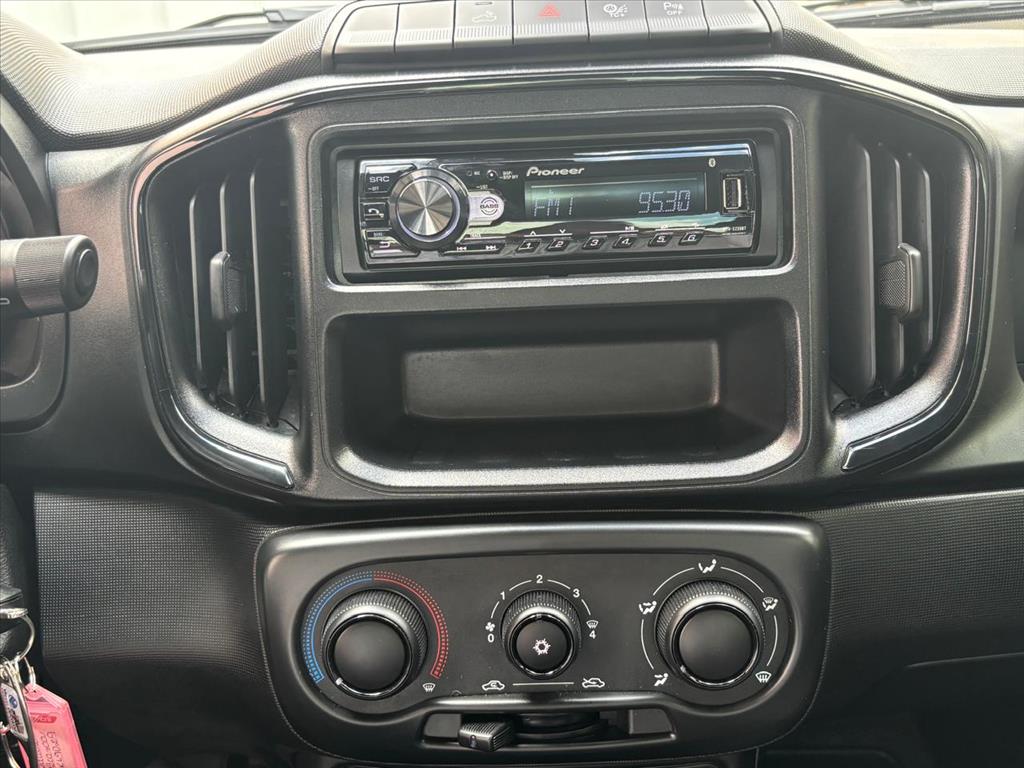 STRADA 1.3 FIREFLY FLEX FREEDOM CS MANUAL6