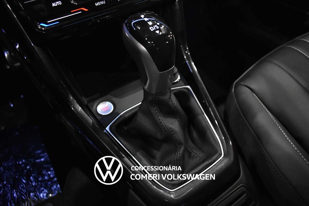 T-CROSS 1.4 250 TSI TOTAL FLEX HIGHLINE AUTOMÁTICO32