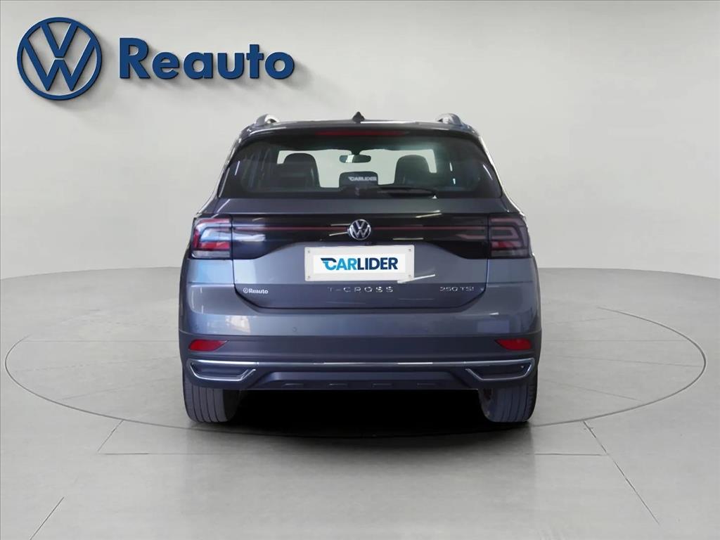 T-CROSS 1.4 250 TSI TOTAL FLEX HIGHLINE AUTOMÁTICO5
