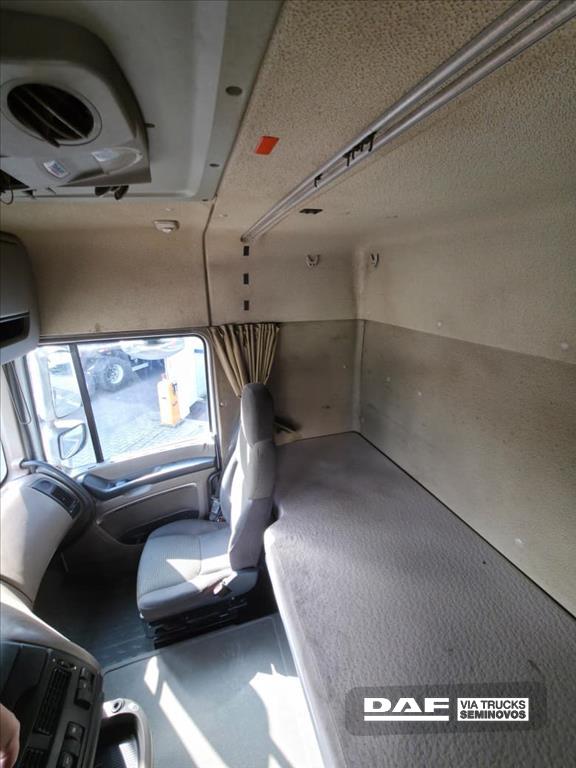 DAF-XF-105 FT 460 4X2