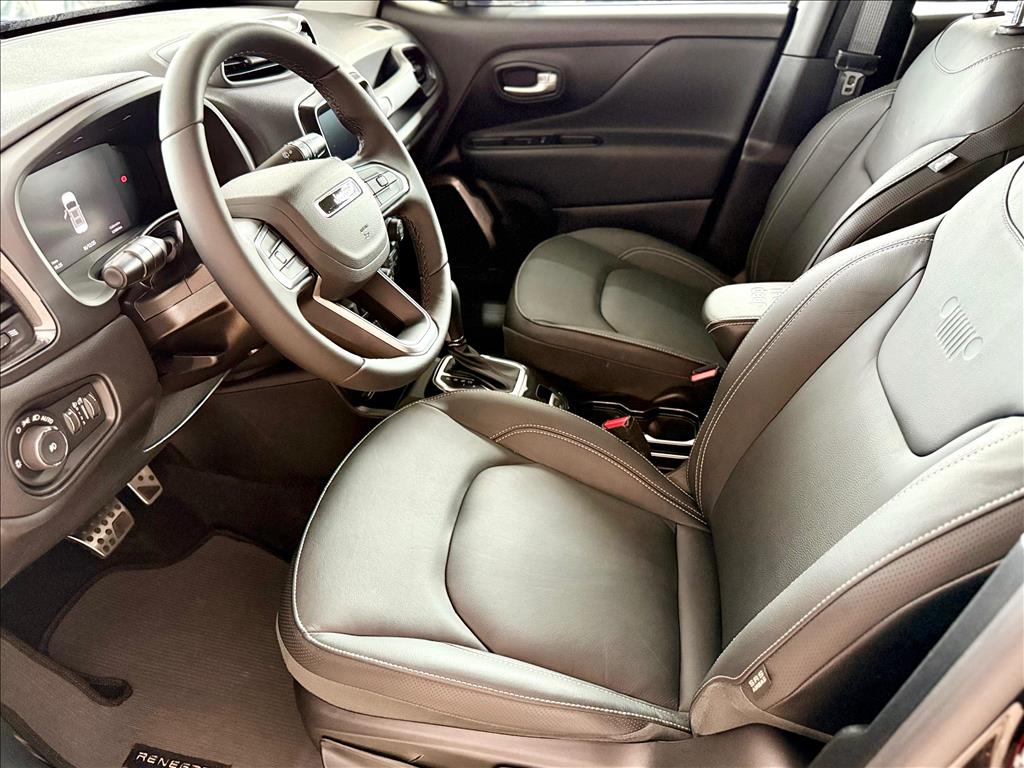 RENEGADE 1.3 T270 TURBO FLEX LONGITUDE AT610