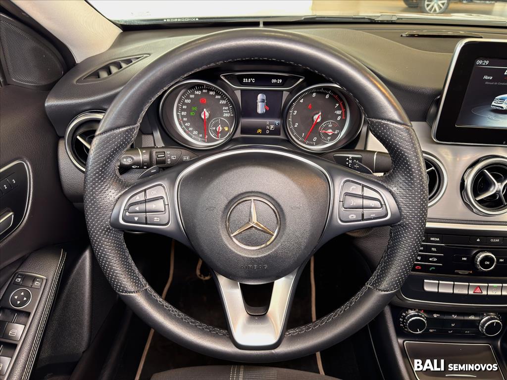 CLA 200 1.6 CGI FLEX 7G-DCT13