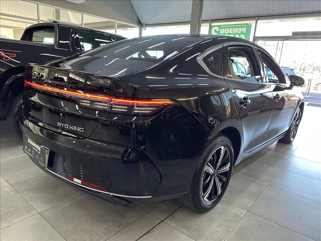 KING 1.5 DM-I PHEV GS AUTOMÁTICO11