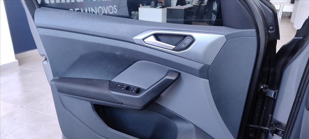 T-CROSS 1.0 200 TSI TOTAL FLEX AUTOMÁTICO4