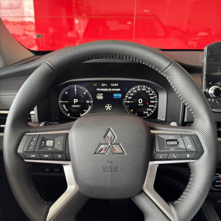 Mitsubishi-OUTLANDER-2.4 PHEV HPE-S S-AWC DHT