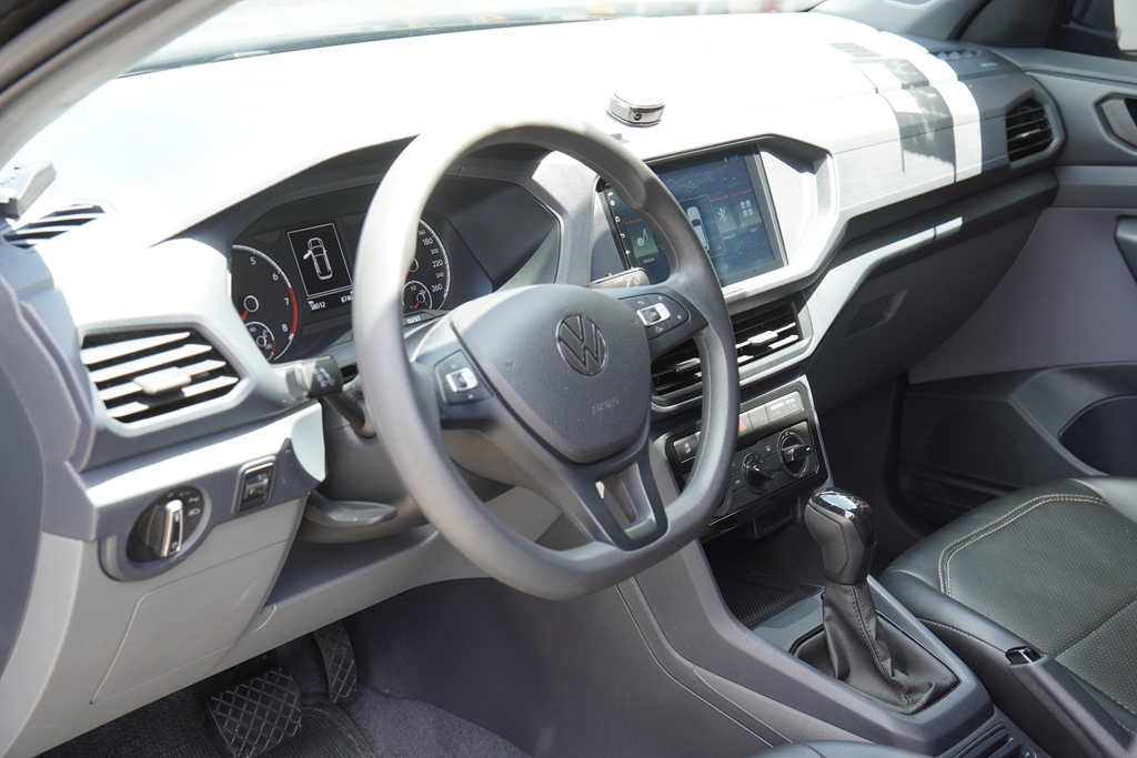 T-CROSS 1.0 200 TSI TOTAL FLEX SENSE AUTOMÁTICO12