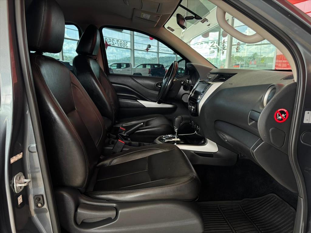 Nissan-FRONTIER-2.3 16V TURBO DIESEL X-GEAR EDITION CD 4X4 AUTOMÁTICO