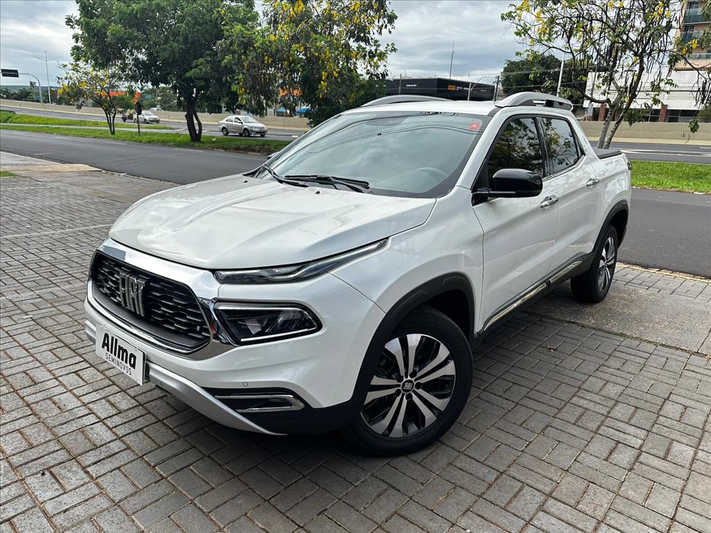 TORO 2.0 16V TURBO DIESEL VOLCANO 4WD AT9