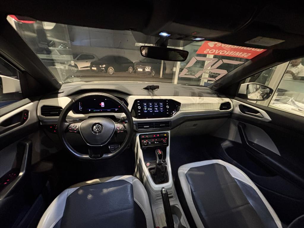 T-CROSS 1.4 250 TSI TOTAL FLEX HIGHLINE AUTOMÁTICO10