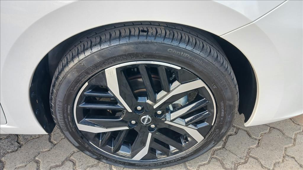 VERSA 1.6 16V FLEX EXCLUSIVE XTRONIC6