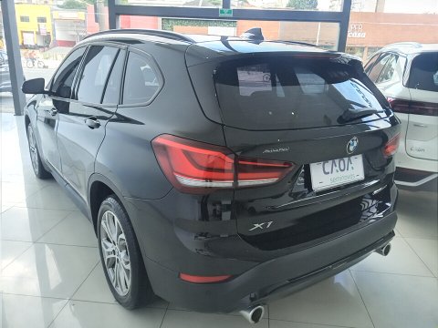 BMW-X1-2.0 16V TURBO ACTIVEFLEX SDRIVE20I 4P AUTOMÁTICO