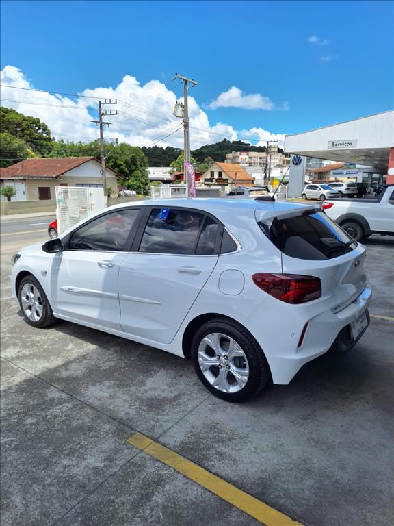 ONIX 1.0 TURBO FLEX PREMIER AUTOMÁTICO