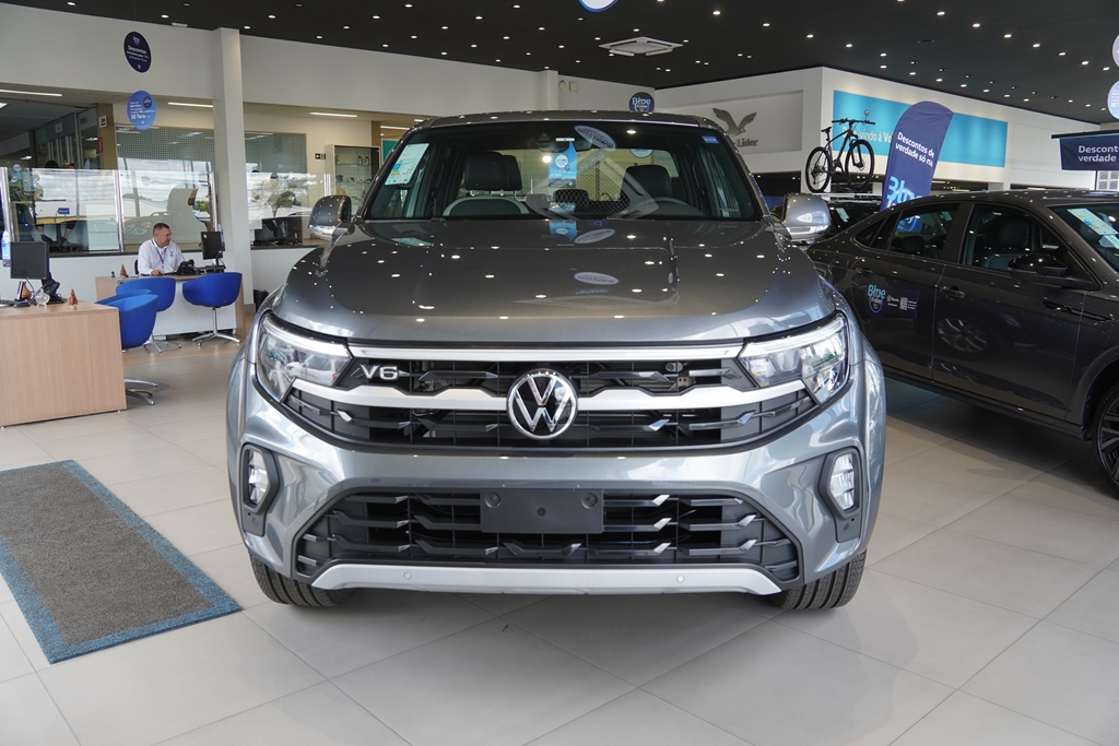 AMAROK 3.0 V6 TDI DIESEL HIGHLINE CD 4MOTION AUTOMÁTICO1