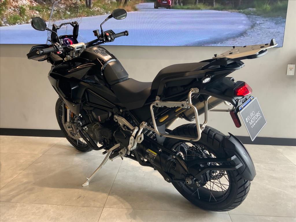 TRIUMPH-TIGER-1200 RALLY BLACK EDITION