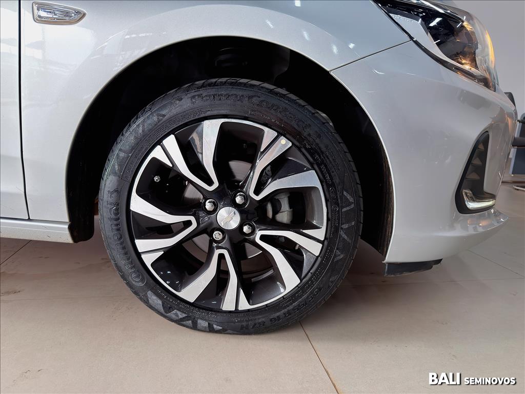 ONIX PLUS 1.0 TURBO FLEX AUTOMÁTICO8