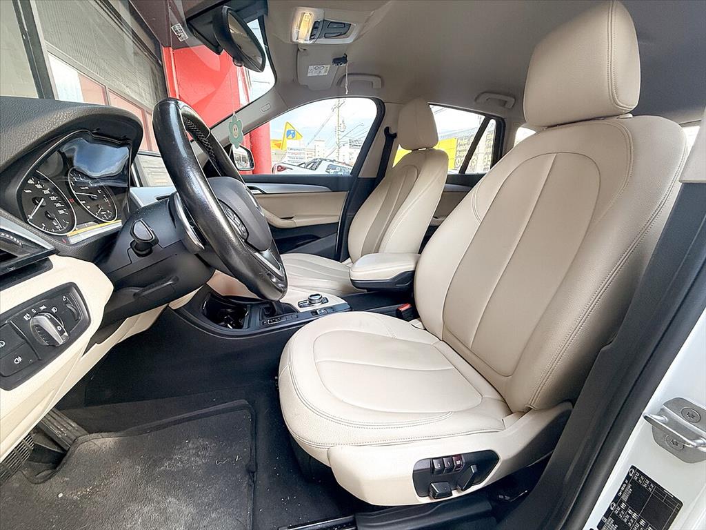 BMW X1 - 2.0 16V TURBO ACTIVEFLEX SDRIVE20I 4P AUTOMÁTICO