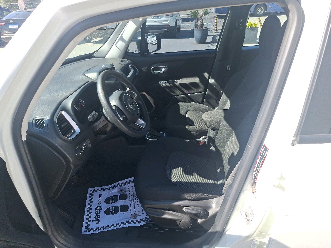 RENEGADE 1.8 16V FLEX SPORT 4P AUTOMÁTICO8