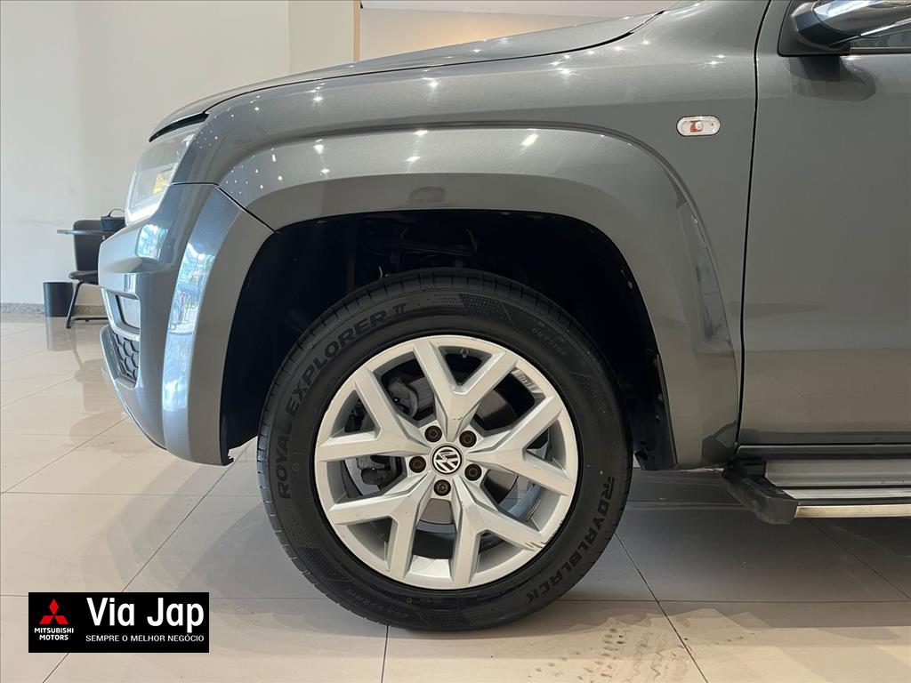 VW - Volkswagen-AMAROK-3.0 V6 TDI DIESEL HIGHLINE CD 4MOTION AUTOMÁTICO