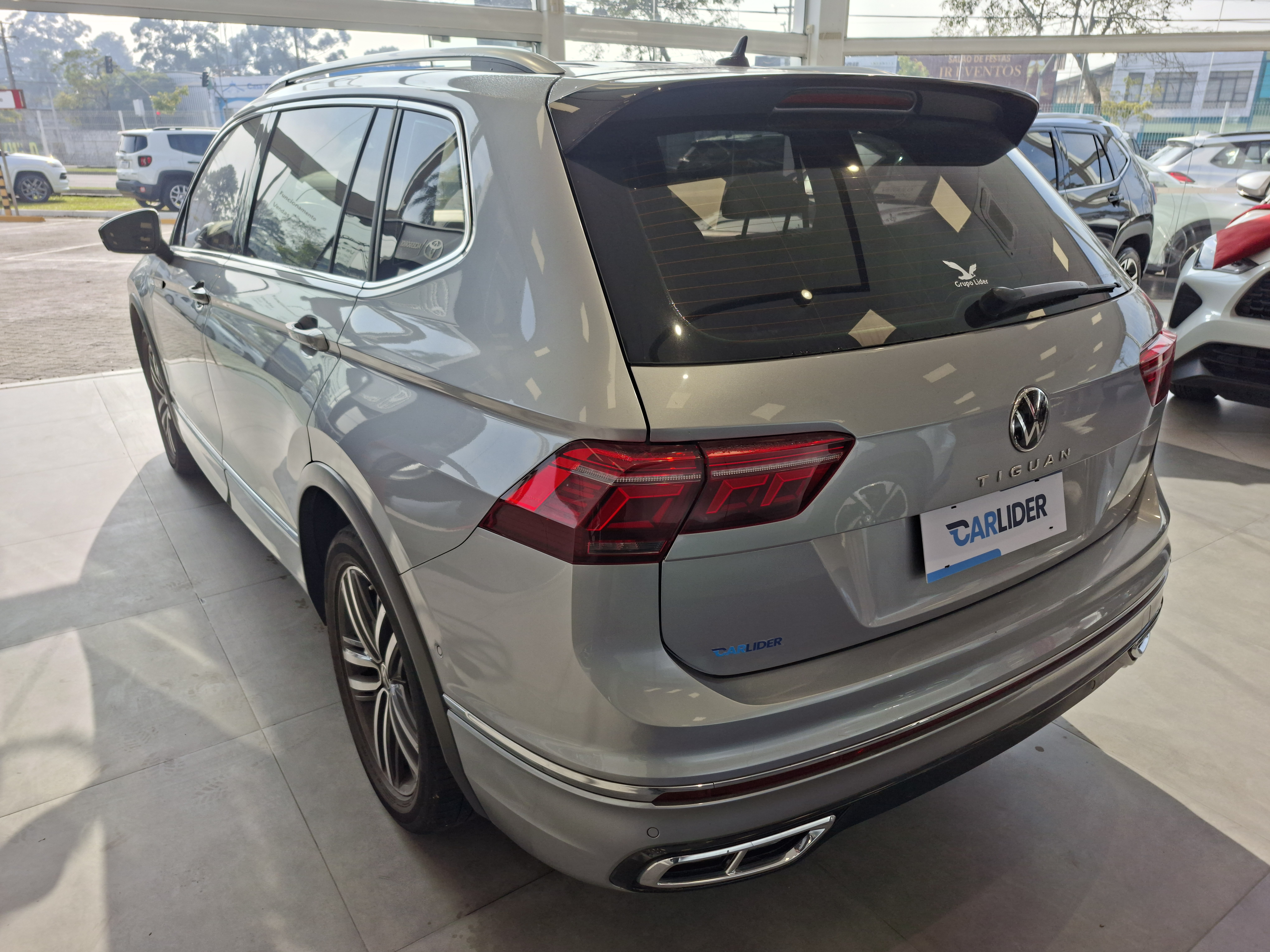 TIGUAN 2.0 300 TSI GASOLINA ALLSPACE R-LINE AUTOMÁTICO3