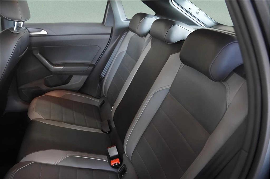 NIVUS 1.0 200 TSI TOTAL FLEX HIGHLINE AUTOMÁTICO8