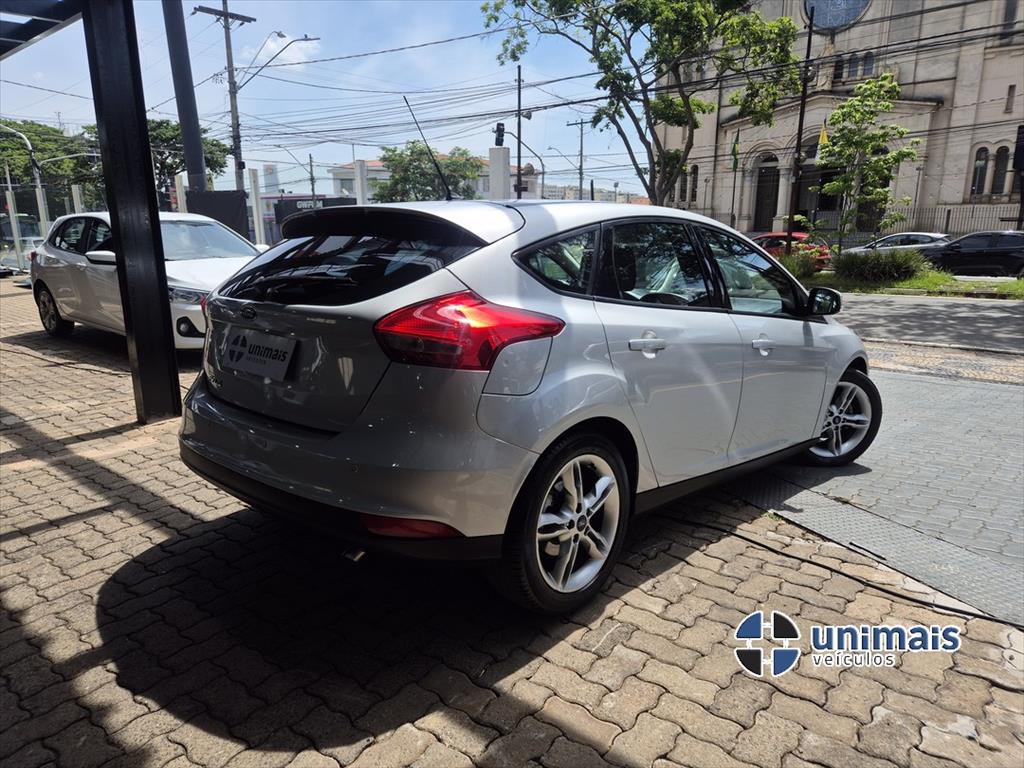 FORD FOCUS 1.6 SE 16V FLEX 4P MANUAL — foto 5