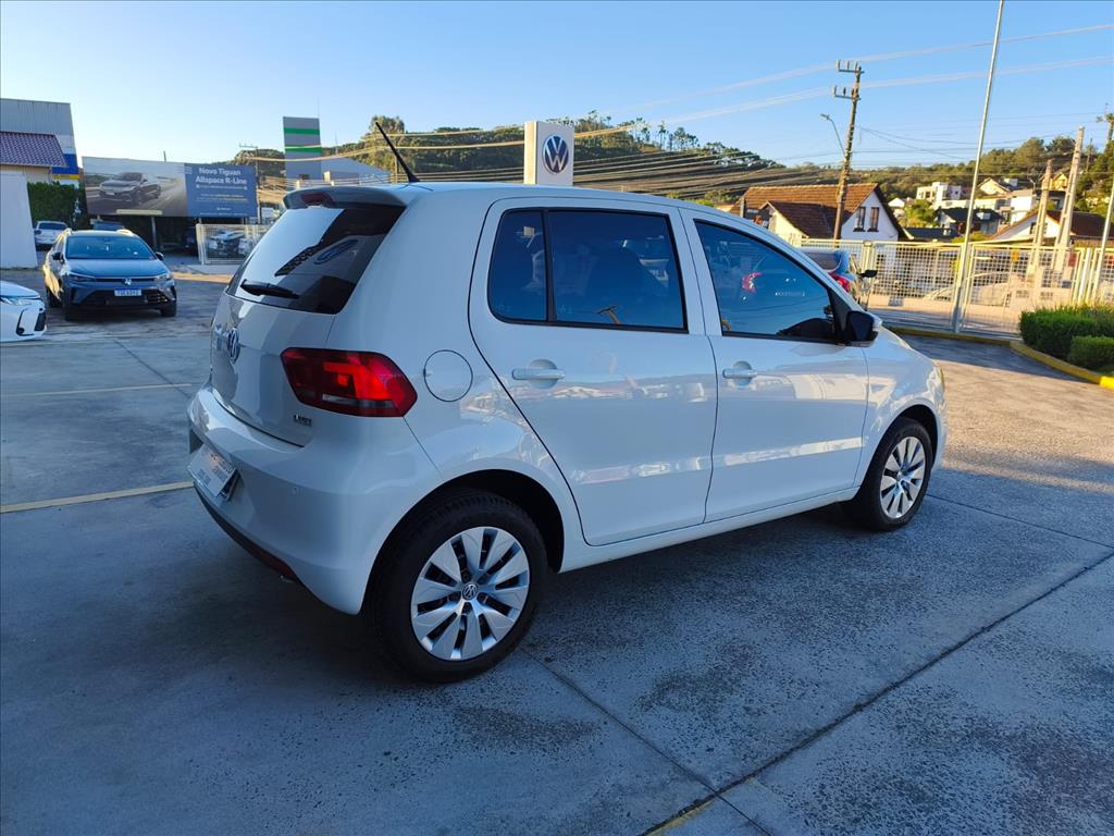 FOX 1.6 MSI TRENDLINE 8V FLEX 4P MANUAL11