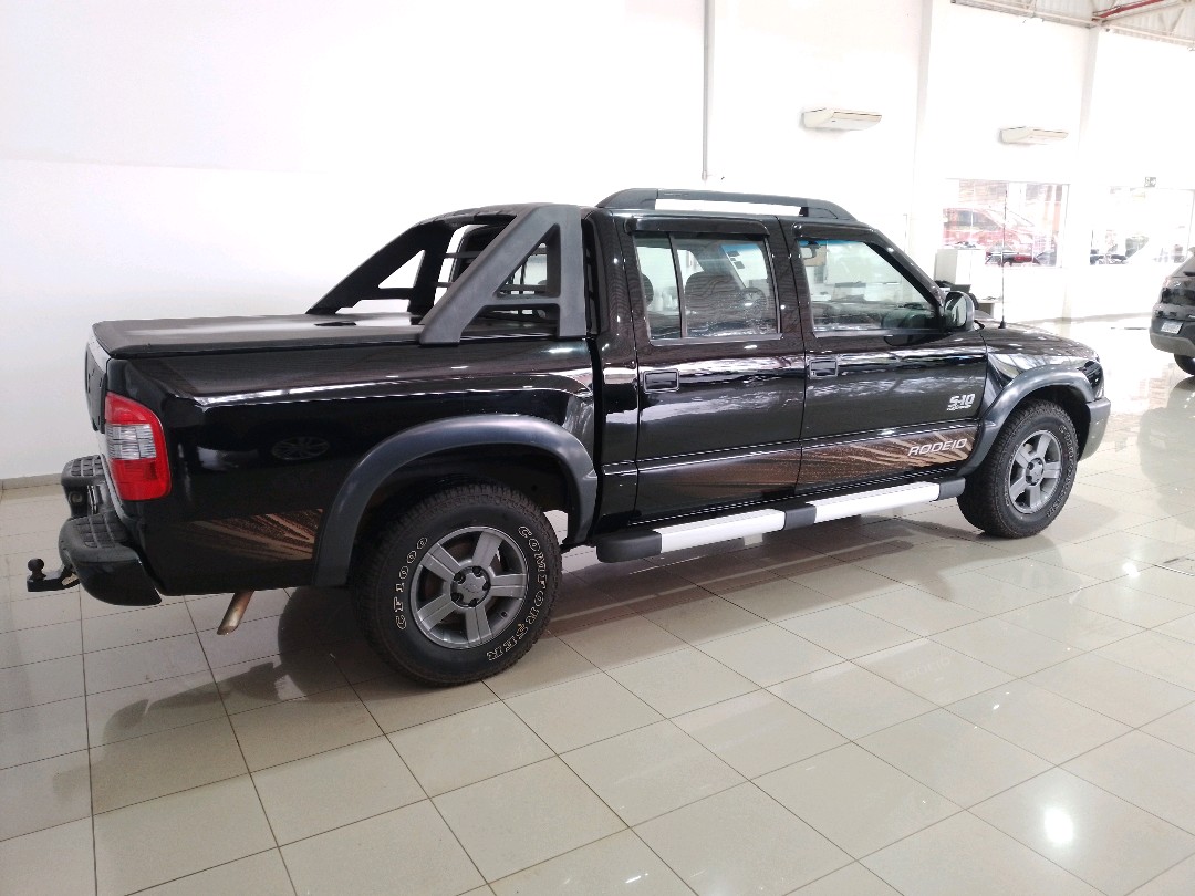Chevrolet S10 2.4 Mpfi Rodeio 4X2 Cd 8V Flex 4P Manual - foto 8
