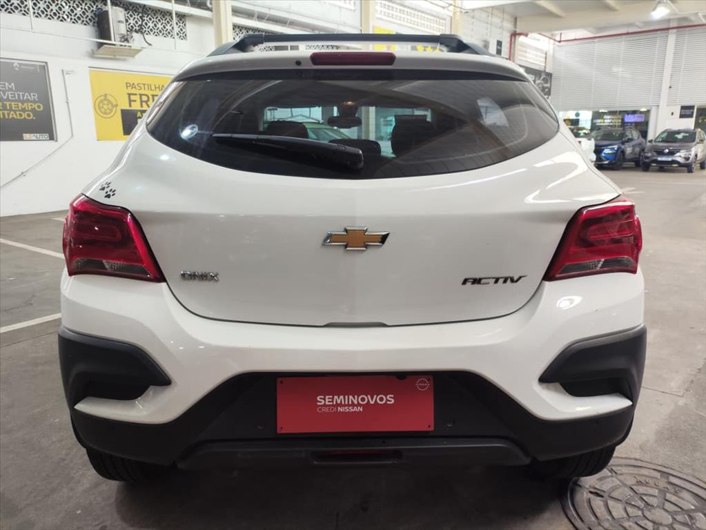 ONIX 1.4 MPFI ACTIV 8V FLEX 4P AUTOMÁTICO4