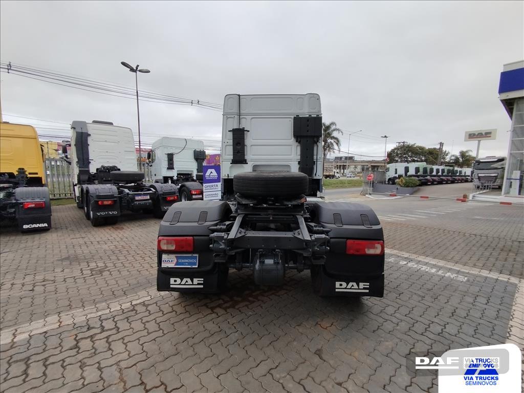 DAF-XF-105 FT 460 4X2