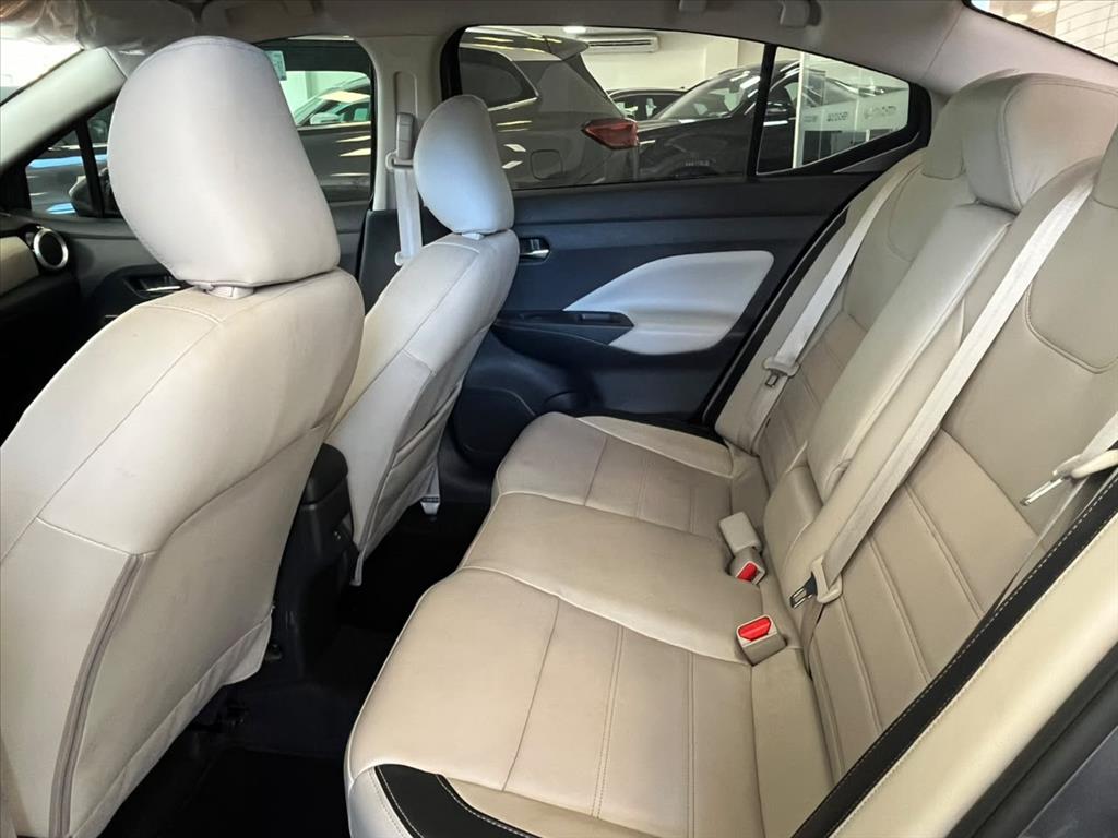 Nissan-VERSA-1.6 16V FLEX EXCLUSIVE XTRONIC