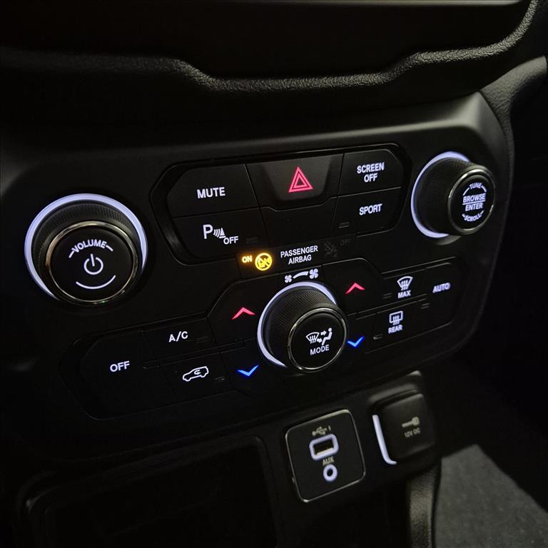 RENEGADE 1.8 16V FLEX LONGITUDE 4P AUTOMÁTICO