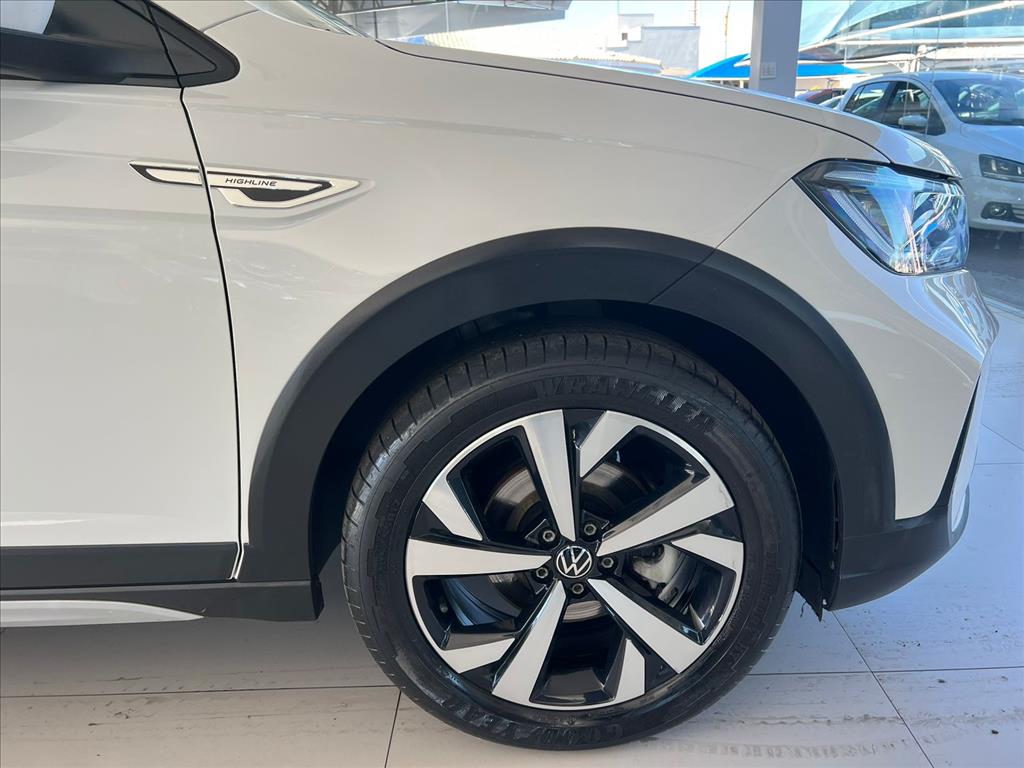 NIVUS 1.0 200 TSI TOTAL FLEX HIGHLINE AUTOMÁTICO4