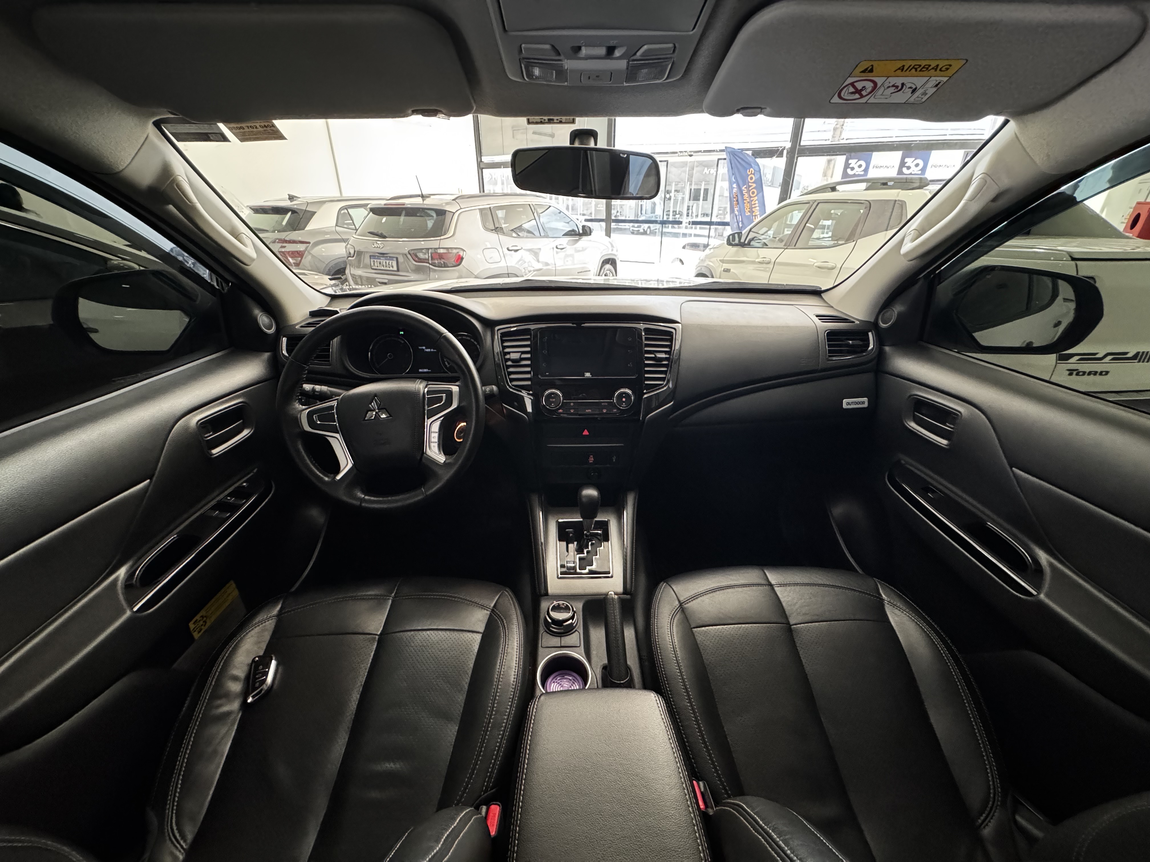 TRITON 2.4 BITURBO DIESEL CD GLS 4X4 AUTOMÁTICO7