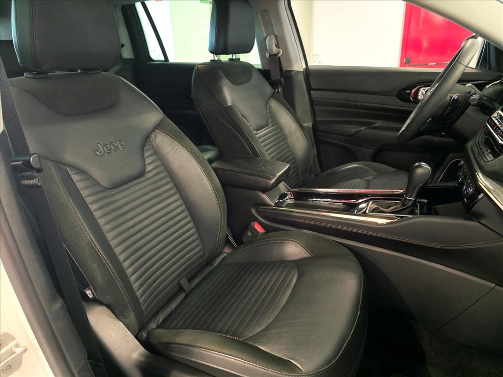 COMMANDER 1.3 T270 TURBO FLEX LIMITED AT69