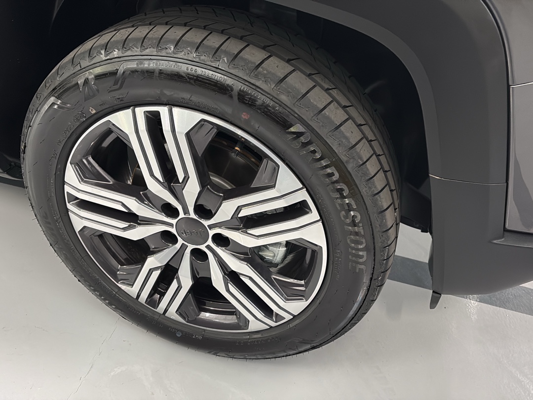 RENEGADE 1.3 T270 TURBO MHEV LONGITUDE AT62