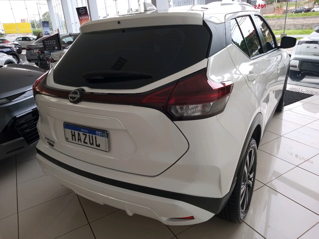 KICKS PLAY 1.6 16V FLEXSTART SENSE XTRONIC3