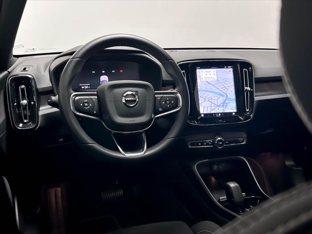 Volvo-XC40-P6 RECHARGE ELECTRIC PLUS